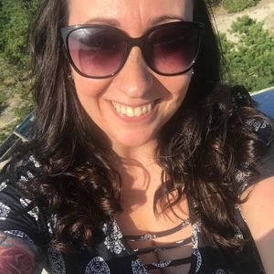 Meet your Posher, Mandy